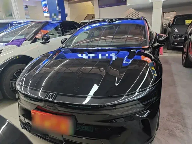 Zeekr 007 GT — Фото автомобиля 2