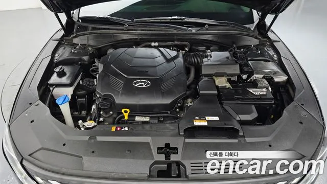 Hyundai Grandeur — Фото автомобиля 5