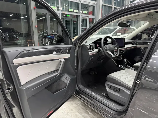 Volkswagen Tayron — Фото автомобиля 7