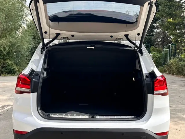 BMW X1 — Фото автомобиля 13