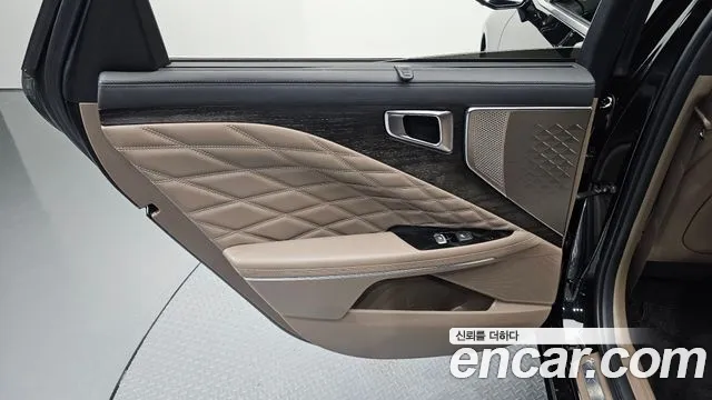 Kia K8 K8 Hybrid — Фото автомобиля 14