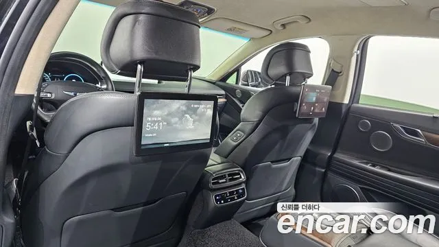 Genesis G80 Бензин 3.5 турбо AWD — Фото автомобиля 18