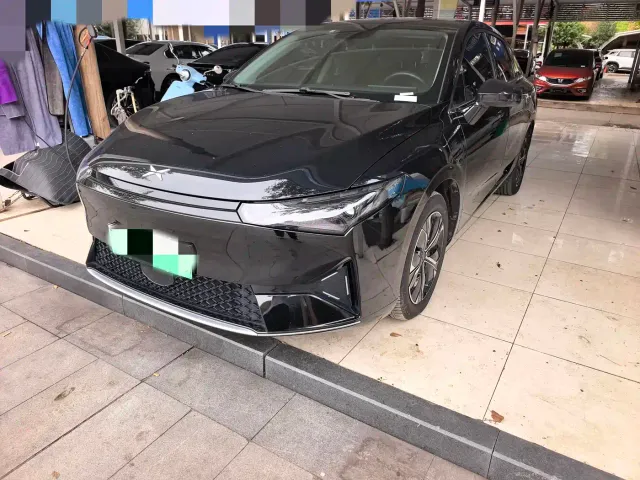 Фотография автомобиля — Xpeng P5