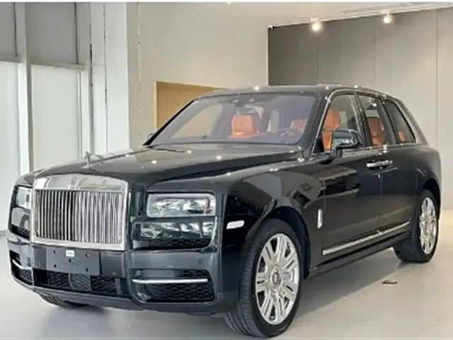 Фотография автомобиля — Rolls-Royce Cullinan