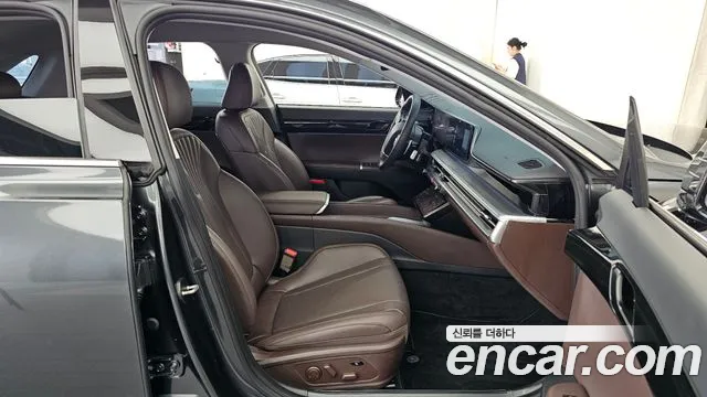 Hyundai Grandeur GN7 — Фото автомобиля 11
