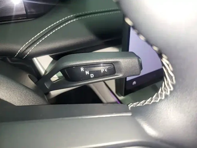 Xiaomi SU7 — Фото автомобиля 13