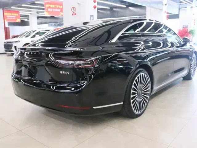 Stelato S9 — Фото автомобиля 3