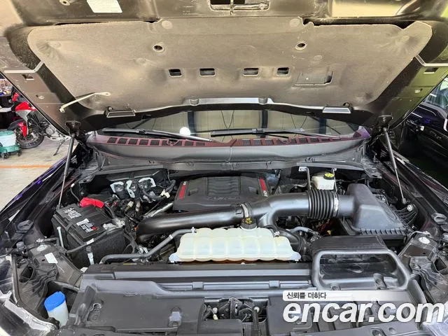 Ford F150 — Фото автомобиля 6