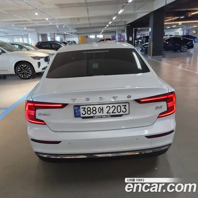 Вольво S60 S60 третьего поколения B5 Ultra Bright — Фото автомобиля 4