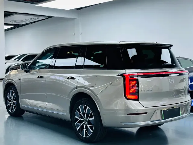 GAC Trumpchi Xiangwang S9 — Фото автомобиля 14