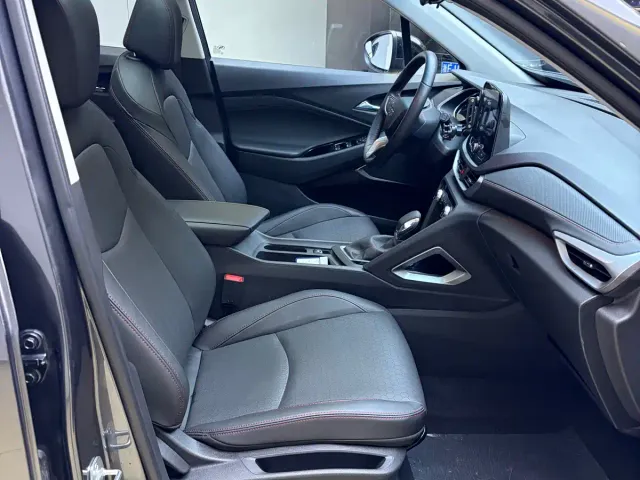 Chevrolet Orlando — Фото автомобиля 12