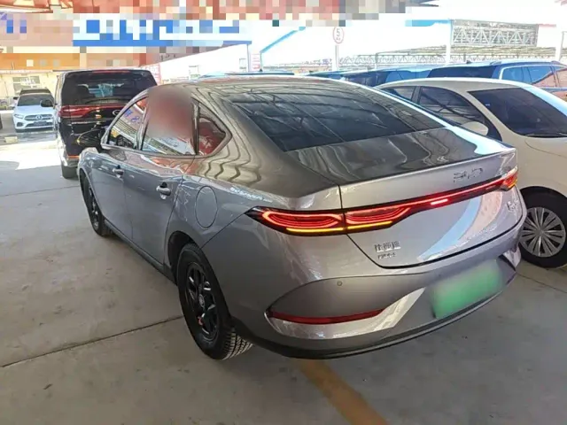 BYD Qin PLUS — Фото автомобиля 4