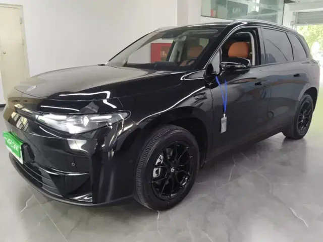 Фотография автомобиля — Leapmotor C10