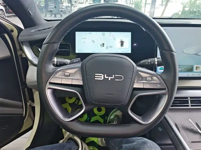 BYD Seal 07 DM-i — Фото автомобиля 10