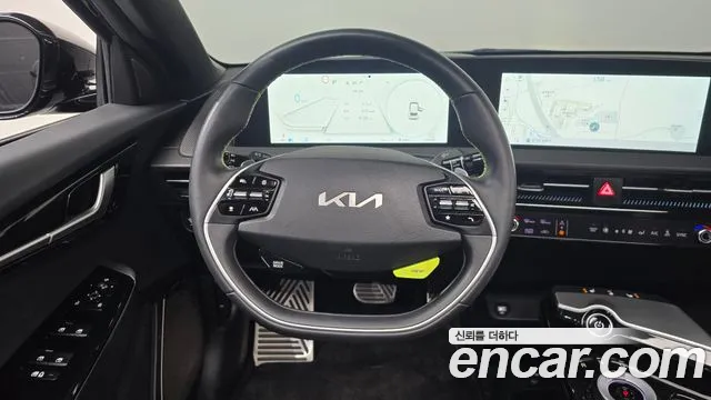 Kia EV6 — Фото автомобиля 18