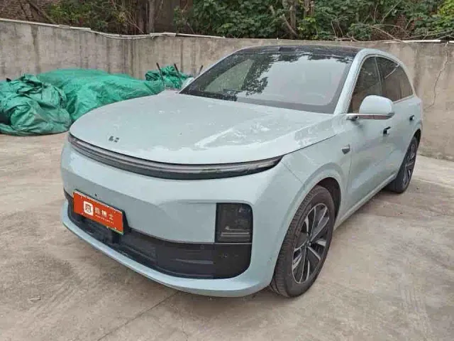 Фотография автомобиля — Li Auto L6