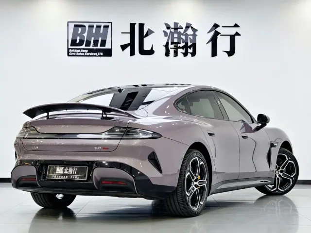 Xiaomi SU7 — Фото автомобиля 4