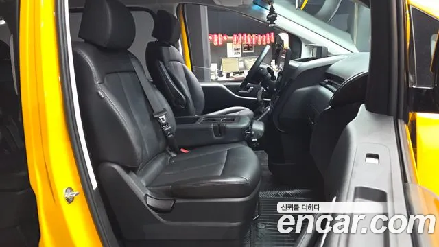 Hyundai Staria — Фото автомобиля 17