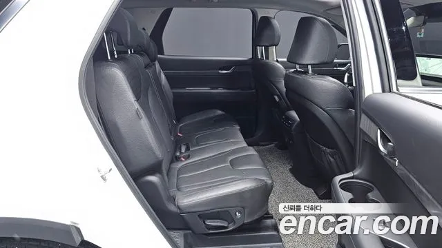 Hyundai Palisade The New Palisade Дизель 2.2 2WD — Фото автомобиля 3