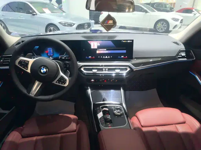 BMW 3 Series — Фото автомобиля 5