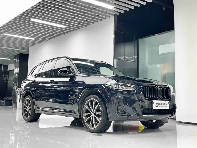 BMW X3 — Фото автомобиля 3