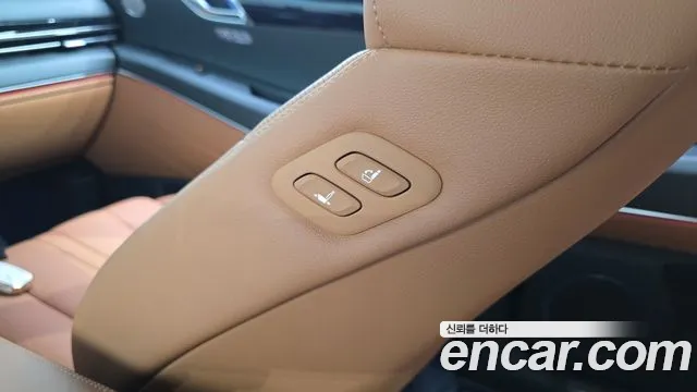 Genesis GV80 2.5T Бензин AWD — Фото автомобиля 27