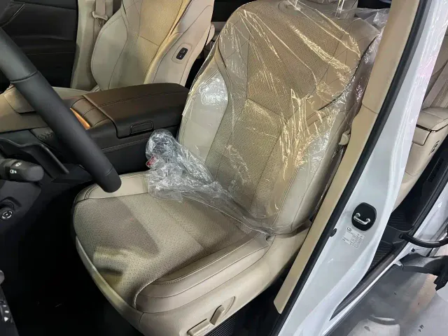 Toyota Vellfire — Фото автомобиля 15