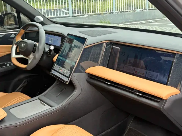 Geely Galaxy L7 — Фото автомобиля 16