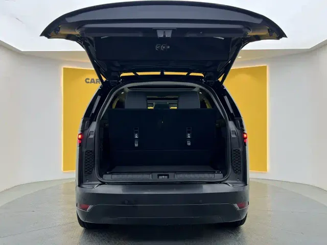 Land Rover Discovery — Фото автомобиля 5