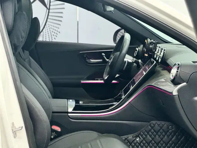 Mercedes-Benz C-Class — Фото автомобиля 9