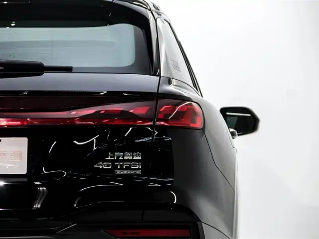 Audi Q6 — Фото автомобиля 10