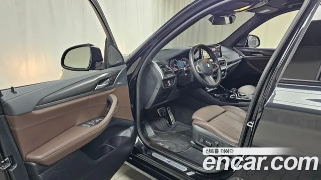 BMW X3 xDrive 20i M Sport Pro — Фото автомобиля 9