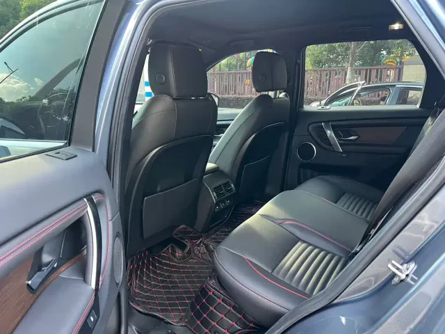 Land Rover Discovery Sport — Фото автомобиля 4