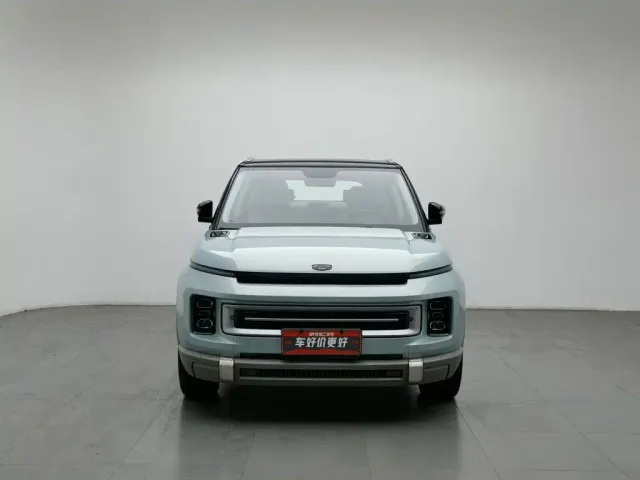 Geely ICON — Фото автомобиля 3