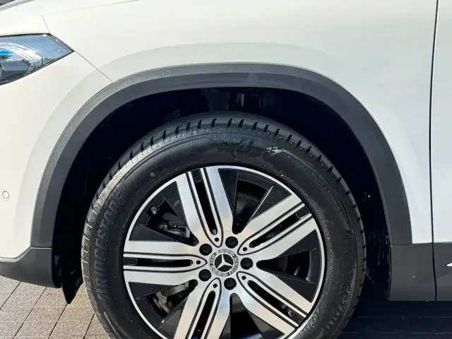 Mercedes-Benz EQA — Фото автомобиля 5