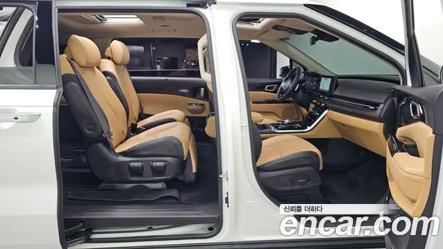 Kia Carnival 4th Gen — Фото автомобиля 18