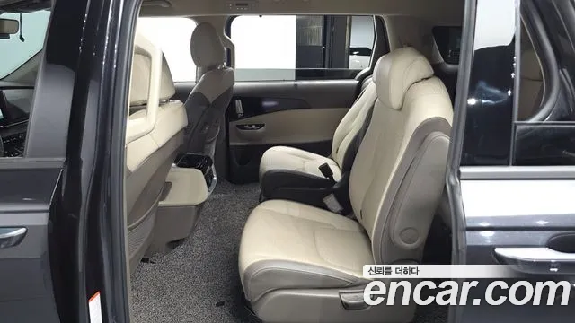 Kia Carnival 4th Gen — Фото автомобиля 16
