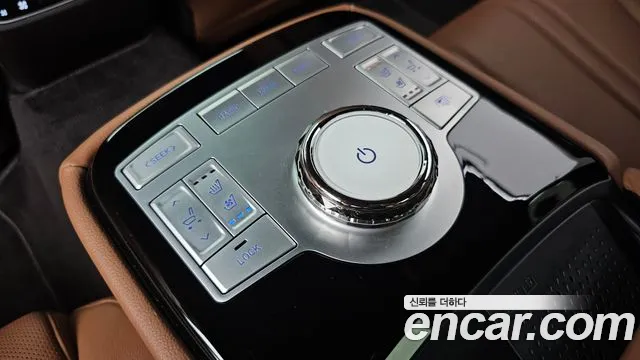 Genesis G80 Бензин 2.5 турбо AWD — Фото автомобиля 19