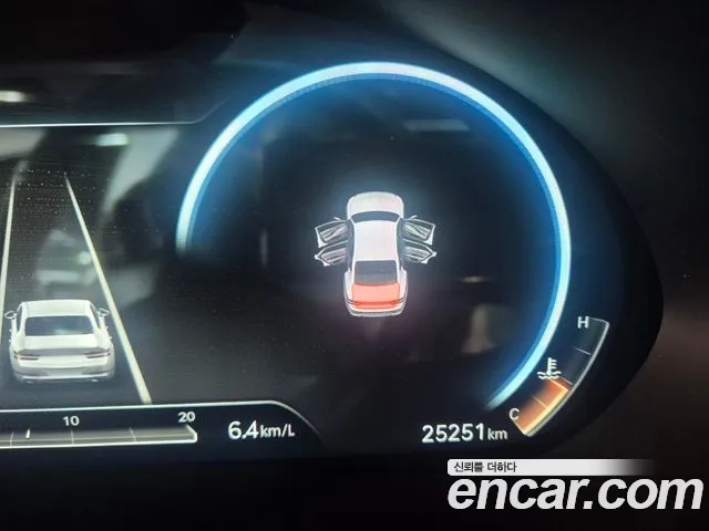 Genesis G80 Бензин 2.5 турбо AWD — Фото автомобиля 12