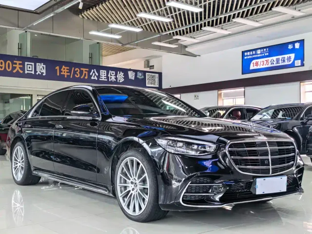Mercedes-Benz S-Class — Фото автомобиля 3