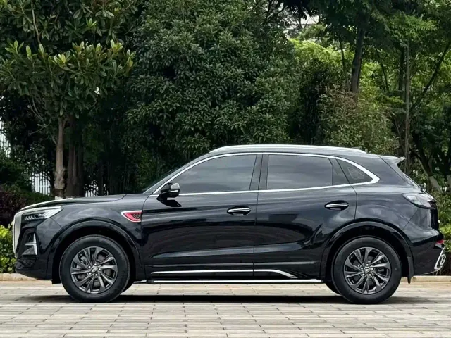 Hongqi HS5 — Фото автомобиля 13
