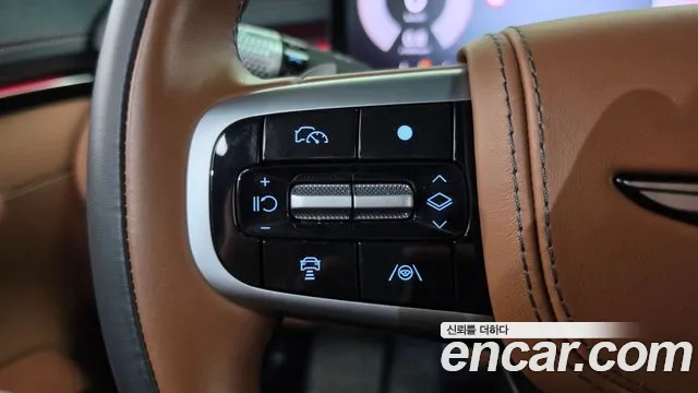Genesis GV70 — Фото автомобиля 22
