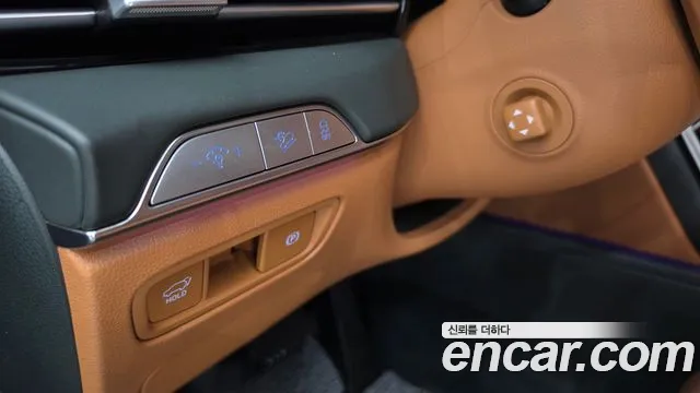 Genesis GV80 — Фото автомобиля 26