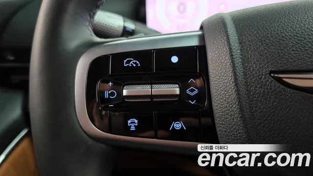 Genesis GV80 — Фото автомобиля 23