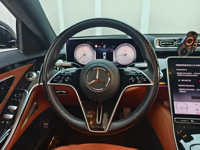 Mercedes-Benz Maybach S-Class — Фото автомобиля 11