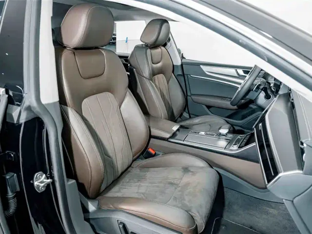 Audi A7L — Фото автомобиля 17