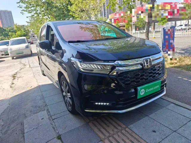 Honda Odyssey — Фото автомобиля 3