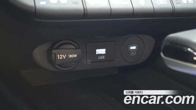 Hyundai Avante CN7 — Фото автомобиля 19
