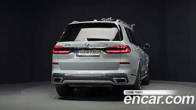 BMW X7 G07 — Фото автомобиля 4