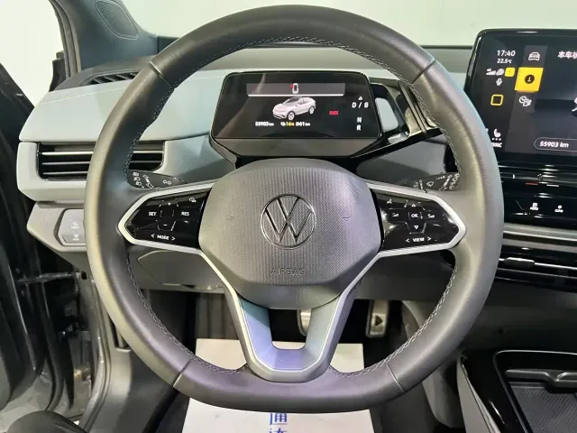 Volkswagen ID.4 X — Фото автомобиля 13